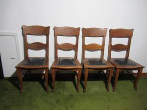 lot 8 image: Lot of 4 Antique Tiger Oak Chairs with Pleather Seats. Farmhouse.