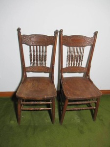lot 13 image: Pair of 2 Antique Oak Press Back Dinette Chairs. Farmhouse.