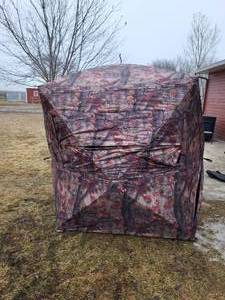 Deer Blind & Carry Case