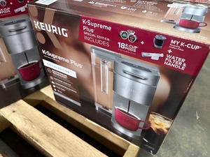 lot 48 image: Defective pallet lot - 3 X Keurig 1X GE Dehumidifier 1X Towel Warmer 1X Humdifier