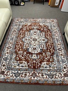 lot 29 image: New  Gertmenian Icon Collection Vera Indoor Area Rug to Traditional Rugs 5ft3 in x 7ft Item 1856706 Harlow, Border Red, 26018