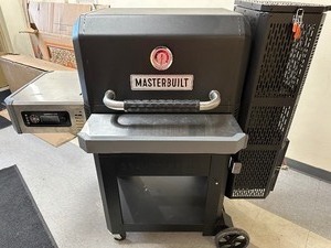 Masterbuilt Gravity Series 900 Digital Charcoal BBQ & Smoker Model MB20041823