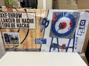 Eastpoint Axe Throwing Set With Steel Frame and 8 Safety Axes new