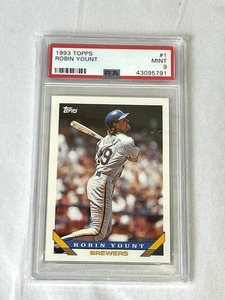 1993 Topps #1 Robin Yount PSA 9
