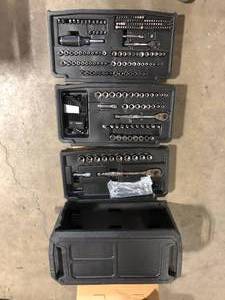 lot 11 image: Husky Mechanics Tool Set (270-Piece)   Customer Returns See Pictures