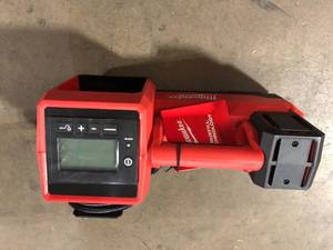 lot 45 image: Milwaukee M18 18-Volt Lithium-Ion Cordless Electric Portable Inflator (Tool-Only) Customer Returns See Pictures