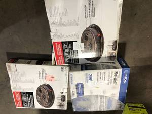 lot 46 image: Lot of Assorted Drainage Items Various Models and Conditions  Customer Returns See Pictures