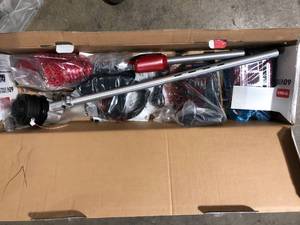 lot 25 image: Toro String Trimmer Customer Returns See Pictures