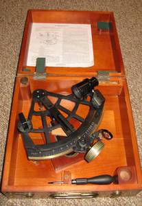lot 148 image: WWII US Navy Staimeter in Case c1944