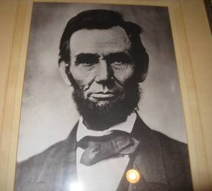 lot 161 image: Vintage Framed Photo of Abraham Lincoln