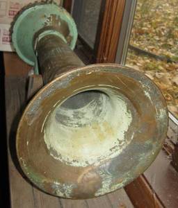 lot 192 image: Antique Ships Signal Horn