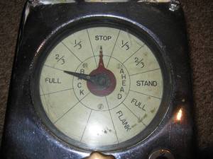 lot 222 image: WWII US Navy Engine Log Indicator - Transmitter c1944