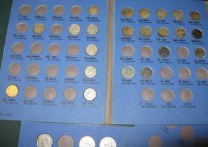 lot 272 image: Canadian Coin Set, Some Silver