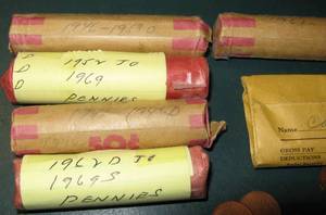 lot 275 image: Collection of Unsorted Pennies, Foreign, etc.