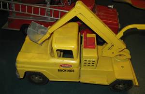 lot 349 image: 4 Buddy L and Tonka Trucks