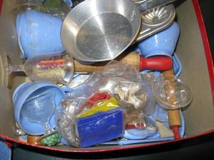 lot 355 image: Lot of Vintage 1950s Toys as Seen