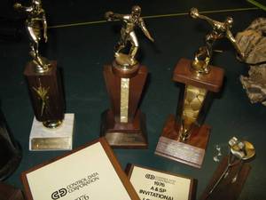 lot 358 image: Lot of Vintage Bowling & Golf Trophies