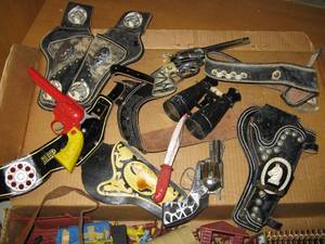lot 264 image: 1950s Cowboy Toys, Fort Apache Set, Roy Rogers, etc.