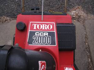 lot 390 image: Toro CCR 2000 Snowblower