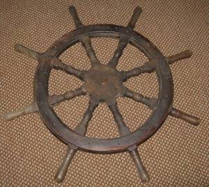 lot 40 image: Antique Wooden Ships Wheel
