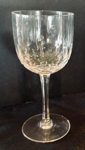 lot 67 image: (13) Vintage Hoya Oakwood Wine Glasses