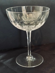 lot 68 image: (11) Vintage Hoya Oakwood Champagne Glasses