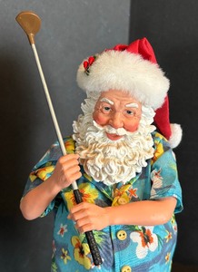 lot 86 image: Kurt Adler Fabriche 12 Inch Santa Figurine