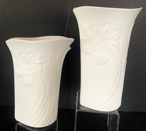 lot 101 image: Vintage Pair of AK Kaiser White Bisque Porcelain Pillar Floral Rose Vases