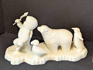 lot 36 image: Four Snowbabies Figurines
