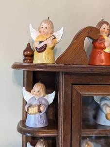lot 38 image: Vintage Hummel Angel Bells and Wall Shelf