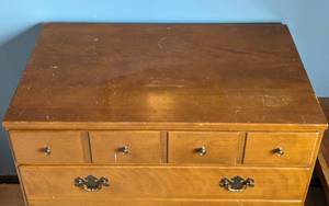 lot 158 image: Vintage Ethan Allen Dresser