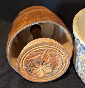 lot 195 image: Vintage Delights including a Vintage Sponge Ware Bowl, Wooden Butter Mold and Chopper