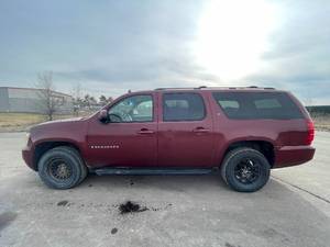 2009 Chevrolet Suburban LT - 4X4