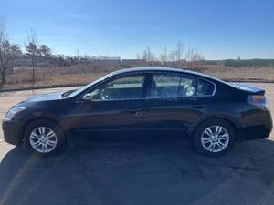 2011 Nissan Altima 2.5 SL - 2 OWNERS