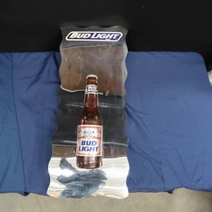 lot 24 image: BUDLIGHT DECORATIVE WALL PIECE