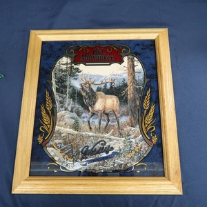 lot 35 image: OLD MILWAUKEE WILDLIFE SERIES 2, THE ELK