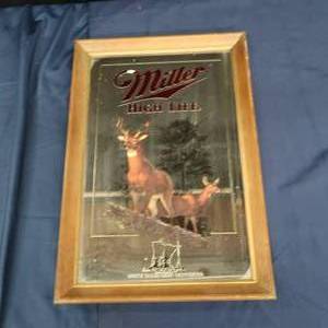 lot 41 image: MILLER HIGHLIFE WILDLIFE SERIES, WHITE TAILED DEER
