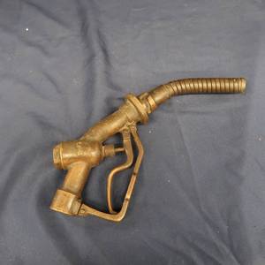 lot 59 image: VINTAGE GAS PUMP NOZZLE