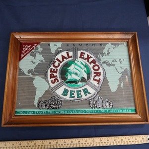lot 70 image: HEILEMANS SPECIAL EXPORT BEER FRAMED MIRROR