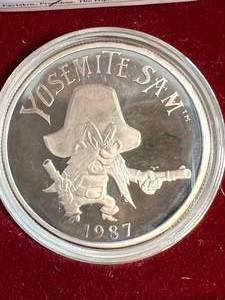 1 TROY OZ .999 FINE SILVER 1987 LOONEY TUNES ROUND 1ST OF 15000