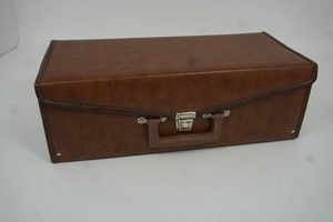 lot 7 image: Vintage Media Storage...