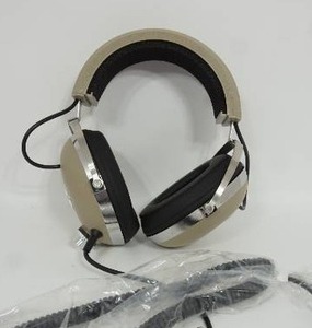 lot 25 image: Vintage Karaoke Accessories...NIB Koss PRO4AA 1970s Studio Quality Stereophones Headband Headphones - Beige - Authentic