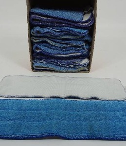 lot 137 image: Reusable Mops