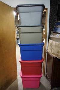 lot 154 image: Plastic Storage Totes...