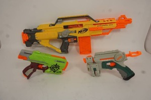 lot 218 image: Games and Toys...Air Guns