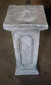 lot 214 image: Plant Stand Pillar