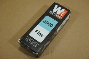 lot 32 image: Wicked Edge Precision Knife Sharpener 3000Fine