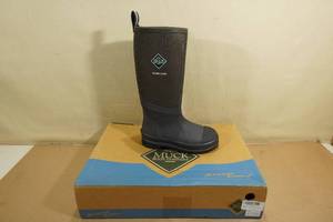 lot 50 image: Muck Boot Chore Cool High All Conditions Work Boots -Mens 5, Womens 6