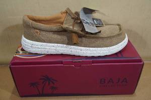 lot 54 image: Lamo Paul Baja Collection Mens Slip-On Shoes -Size 9