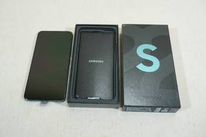 lot 1B image: Samsung Galaxy S22 Smartphone -Green